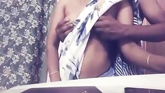 Aunty From Tamil India