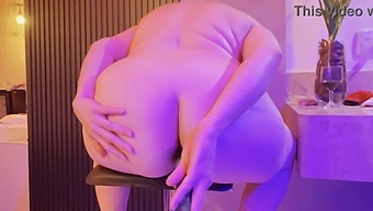 I Enjoy My Rear End Thoroughly Stretched And Filled With A Large Vegetable!