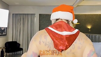 Mrs. Claus Indulges In A Steamy Encounter With A Well-Behaved Lad! Stream It On Cassiflix