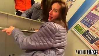 My Neighbor, Who Was Sexually Aroused, Caught Me Near The Elevator And Had Sex With Me On My Way Home