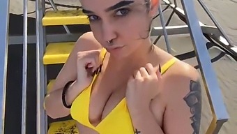 Watch As It Heats Up Beachgoers #Kodabratz