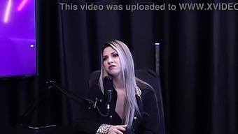 Melody Antunes Gets Caught With An Std During A Threesome