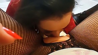 Angel Lima And Cléo Cadillac Indulge In Lesbian Sex